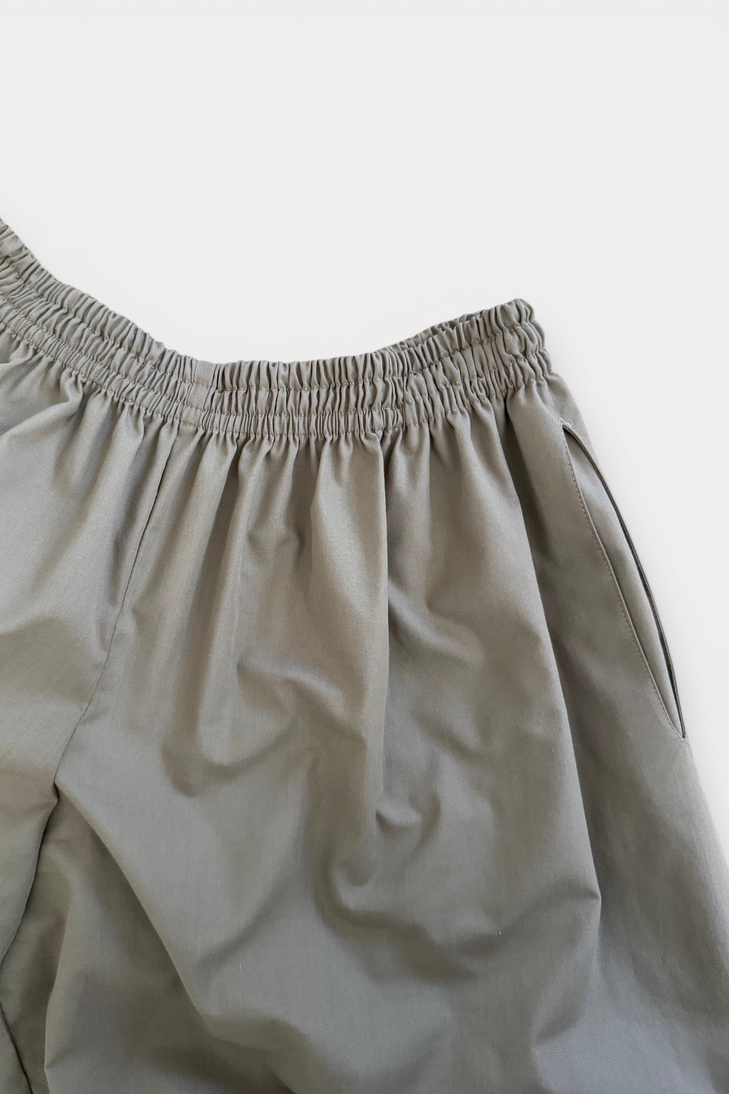 Nomad Barrel Leg Trousers - Olive Mirage